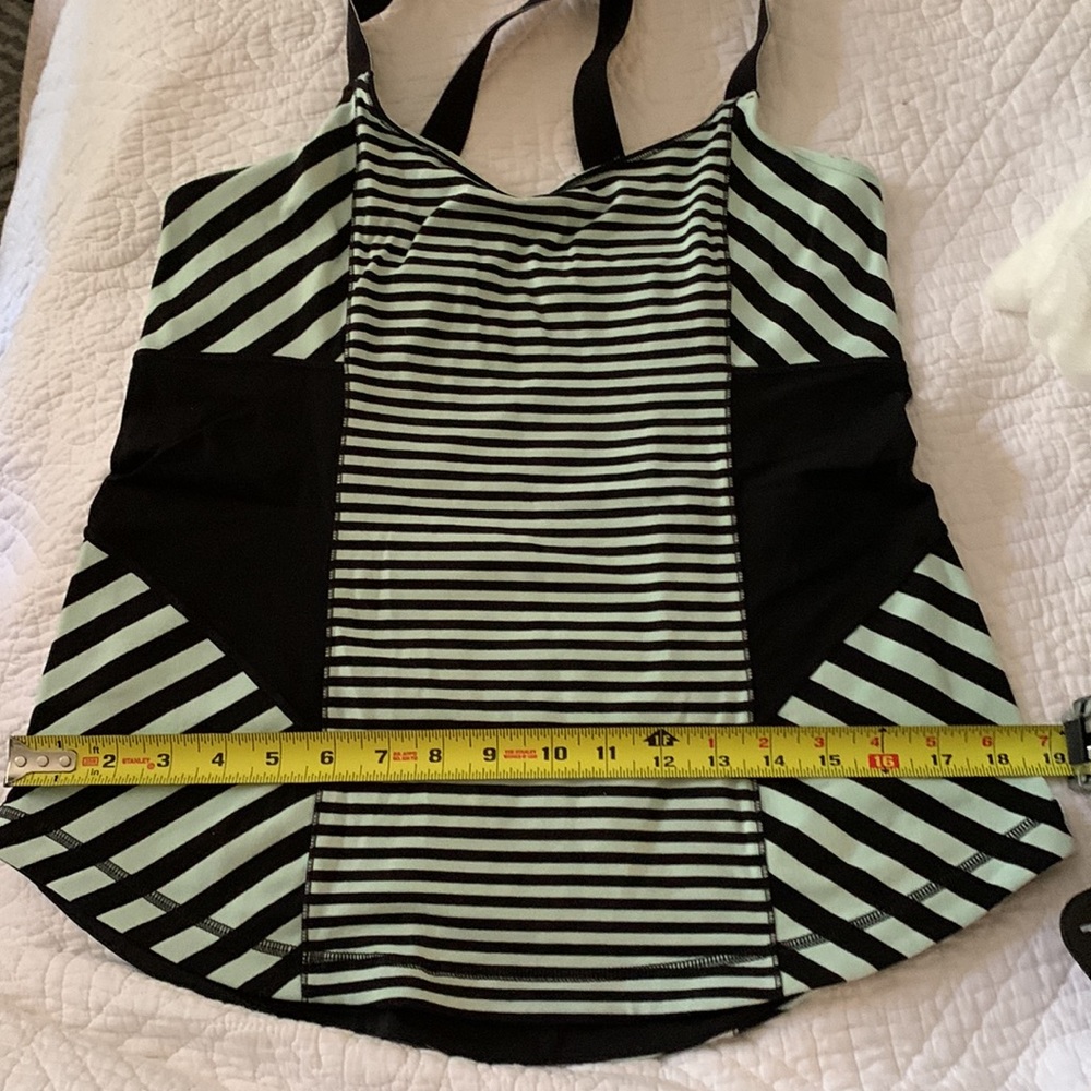 Lululemon Tank - Picture 5 of 5
